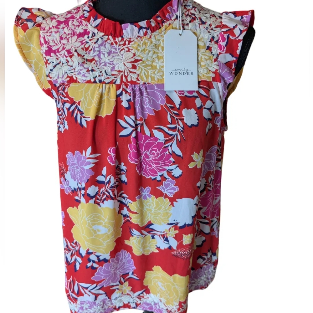 Emily Wonder Sleeveless Boutique Top, NWT